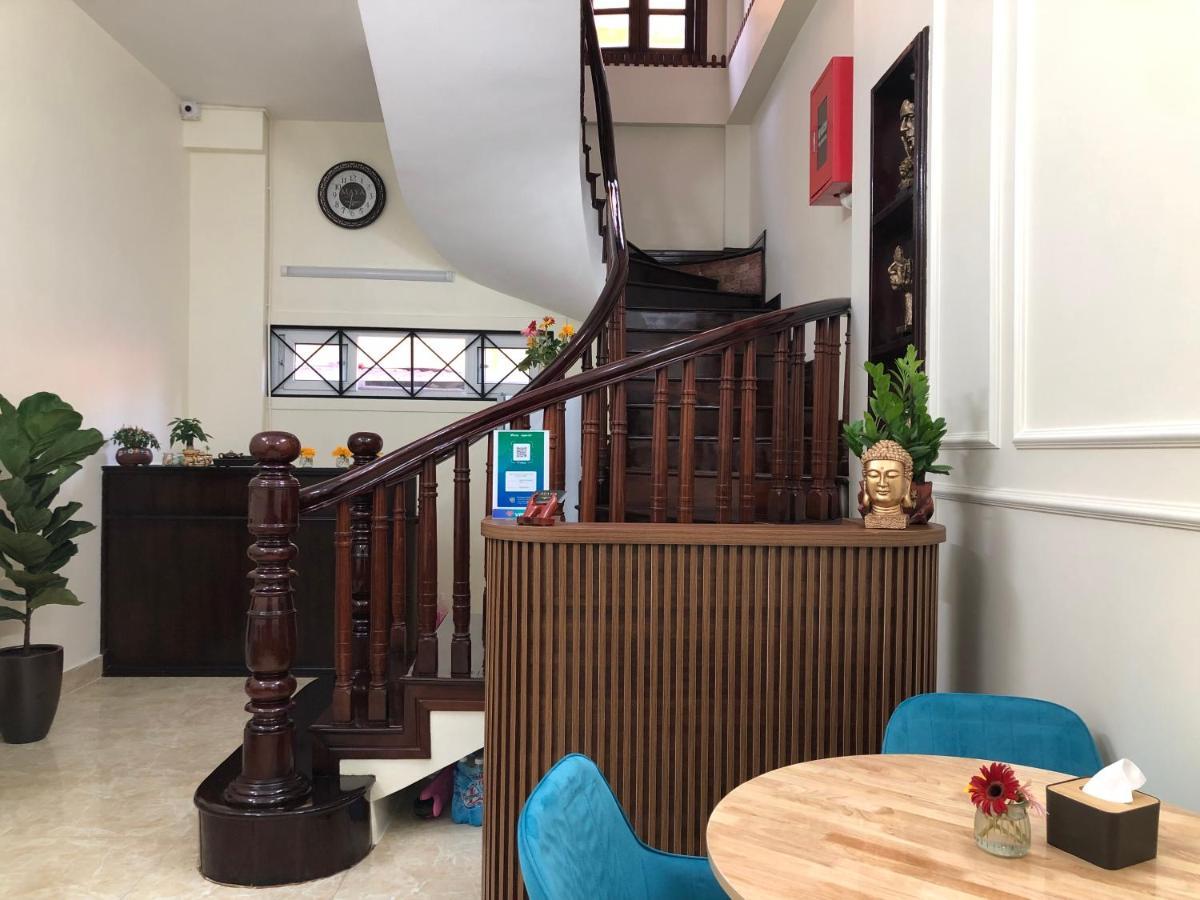 Maya Homestay Хуе Екстериор снимка
